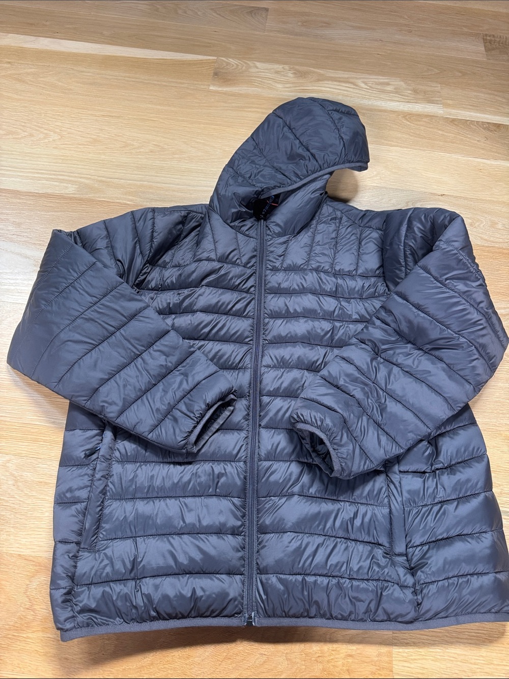 Hawke&Co men’s puffer coat, black, XL, great condition.